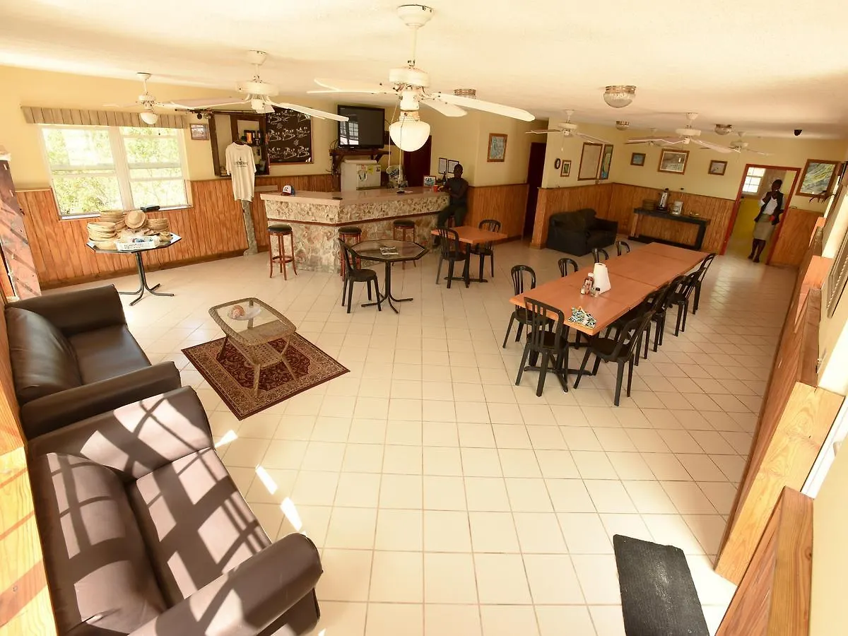 Hôtel Mount Pleasant Fishing Lodging à Andros Town 0*,  Bahamas